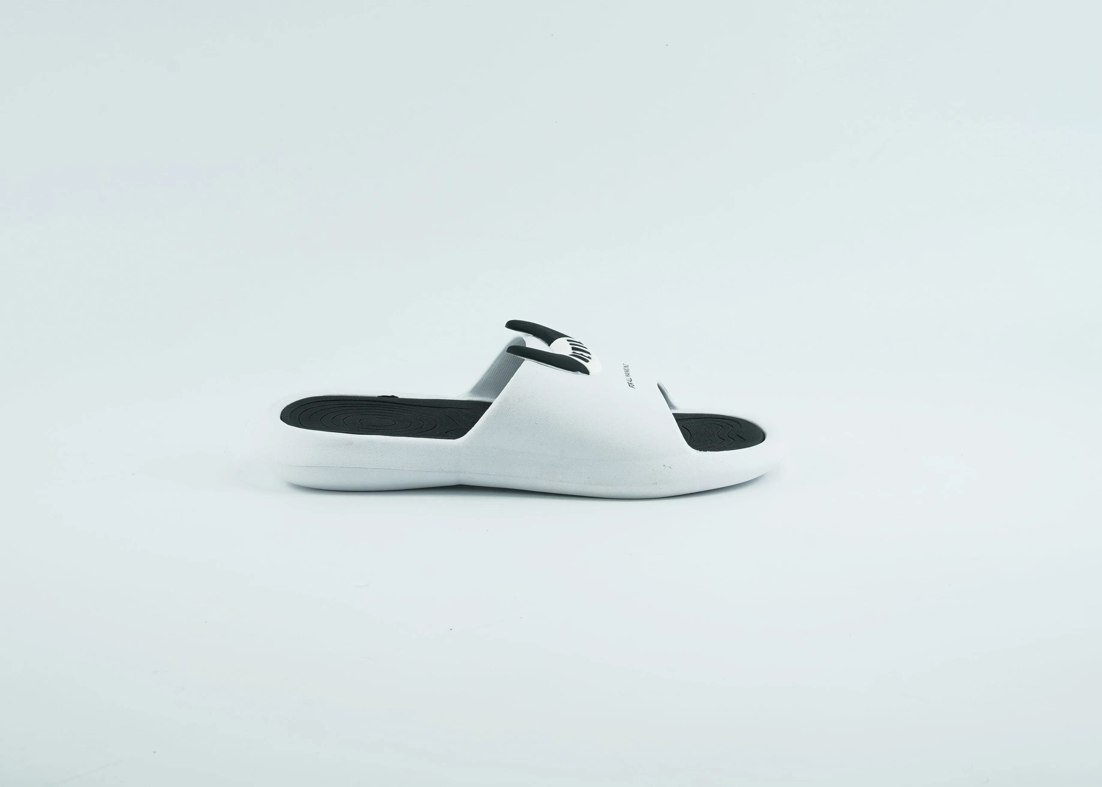Black and white slides for men