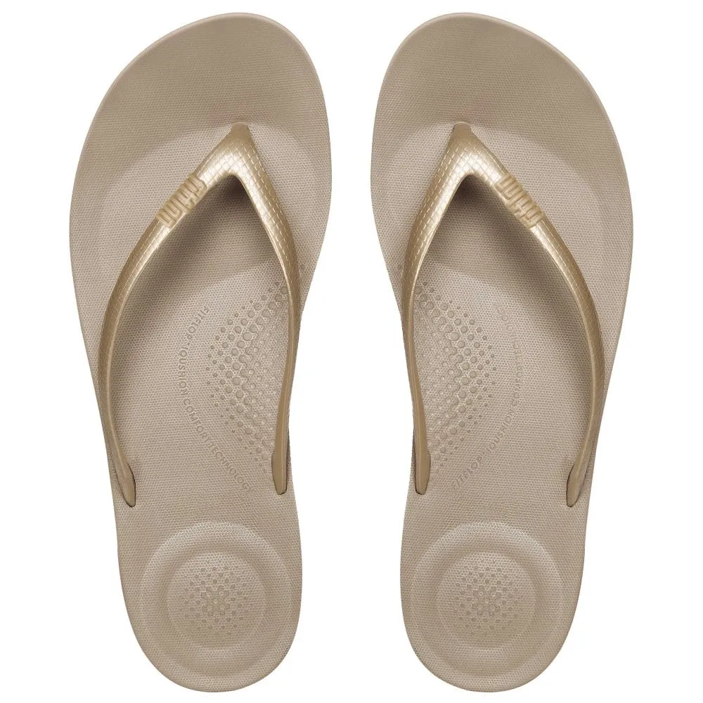 FitFlop IQUSHION Ergonomic Flip-Flops Gold | Dotique