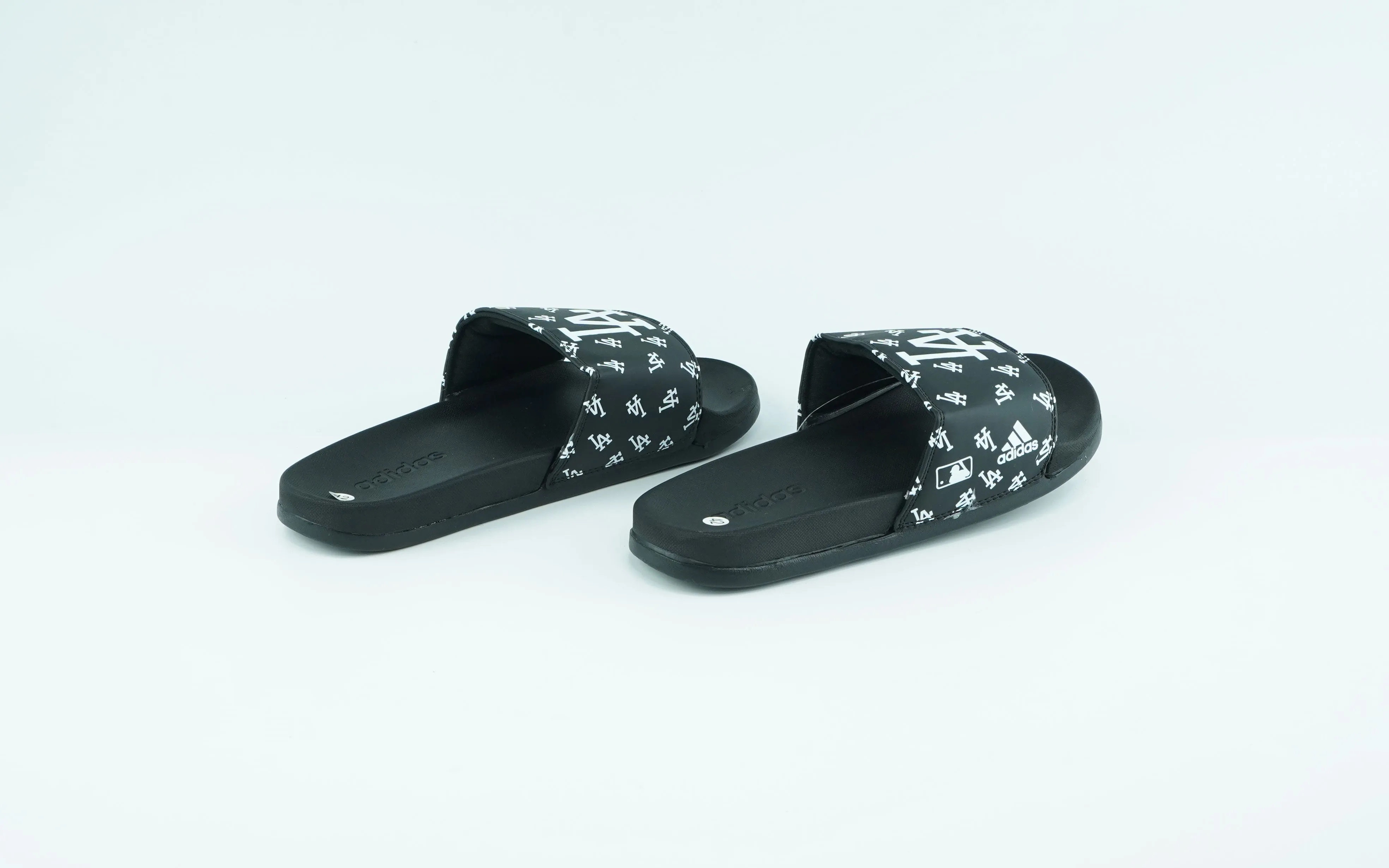 LA slides for men