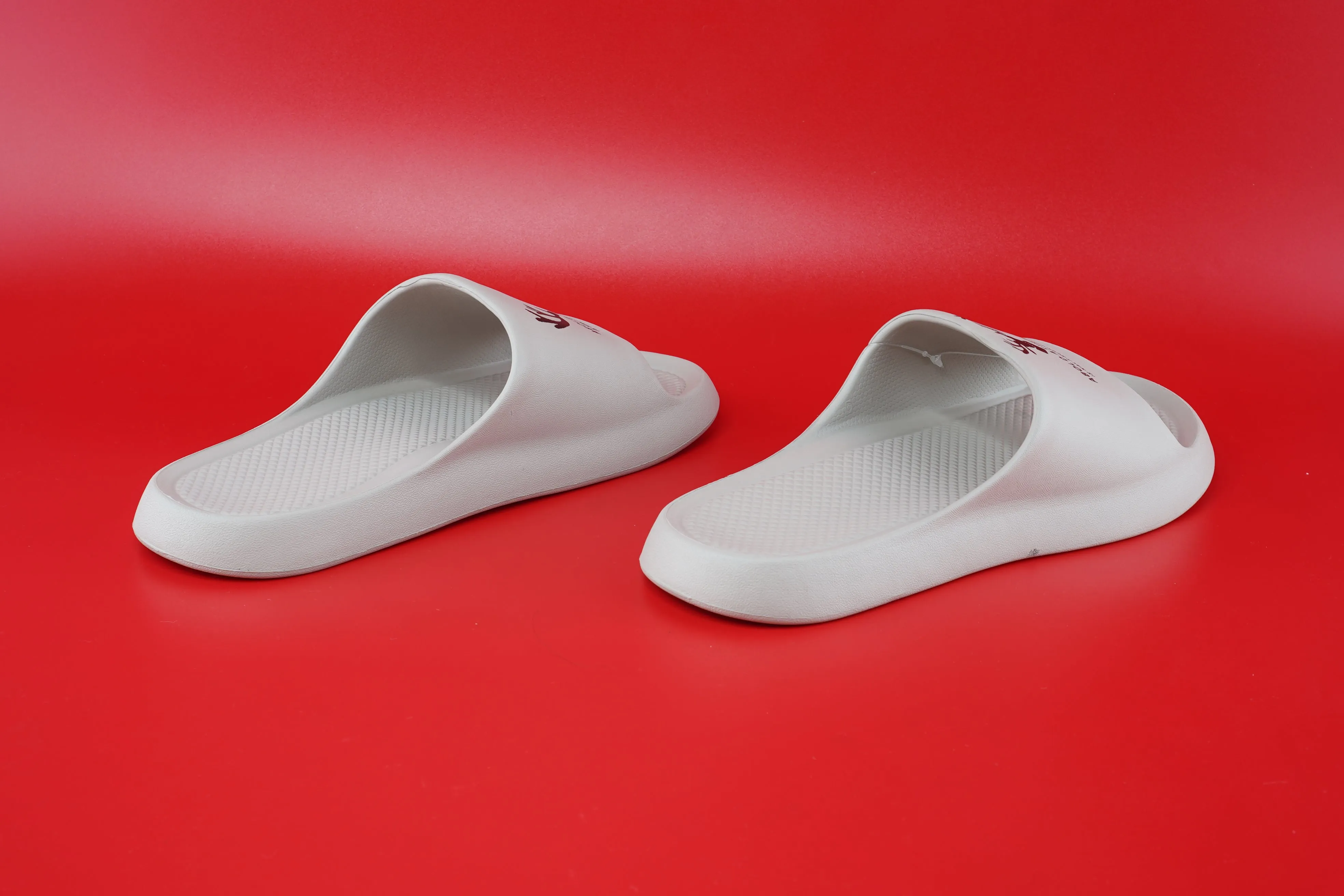 Latest Abold Attempt Cream Color Slides For Men