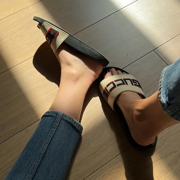 Rubber Slides - 8